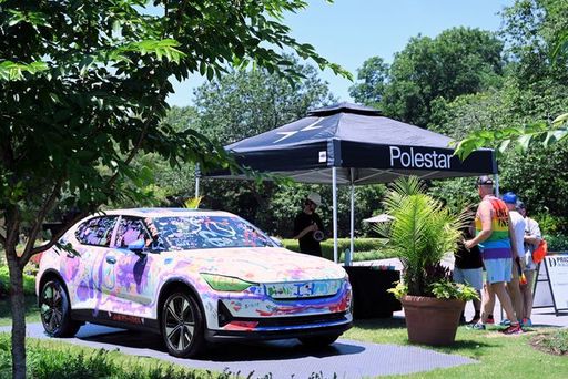 Dallas Arboretum's Pride in Bloom