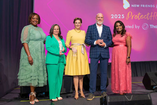 New Friends New Life Stand For Her Luncheon